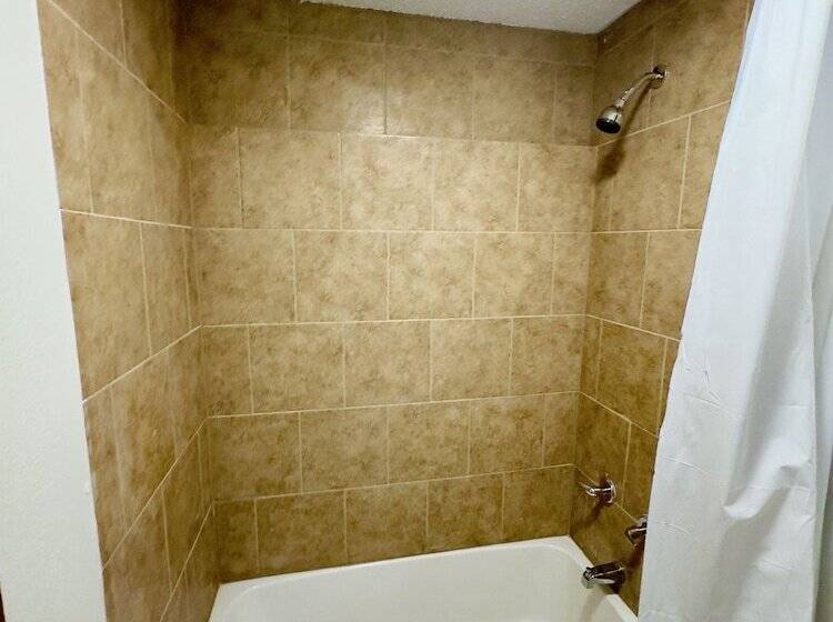 مُتل Knights Inn Bridgeport Frankenmuth