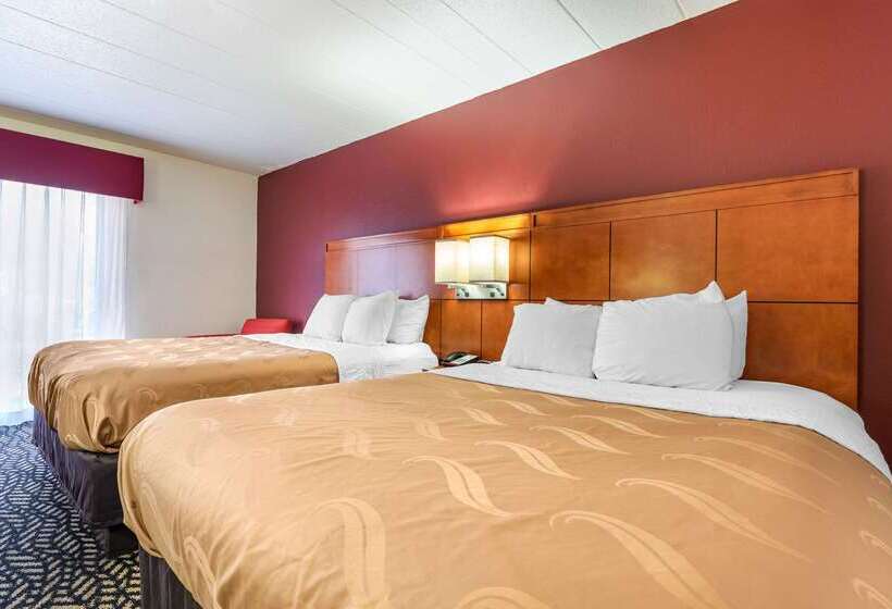 فندق على الطريق Quality Inn Falconer  Jamestown
