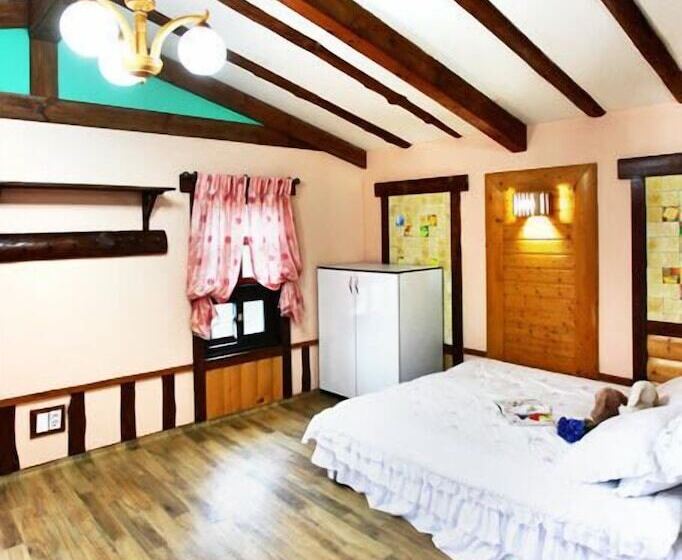 Camp Star Pension