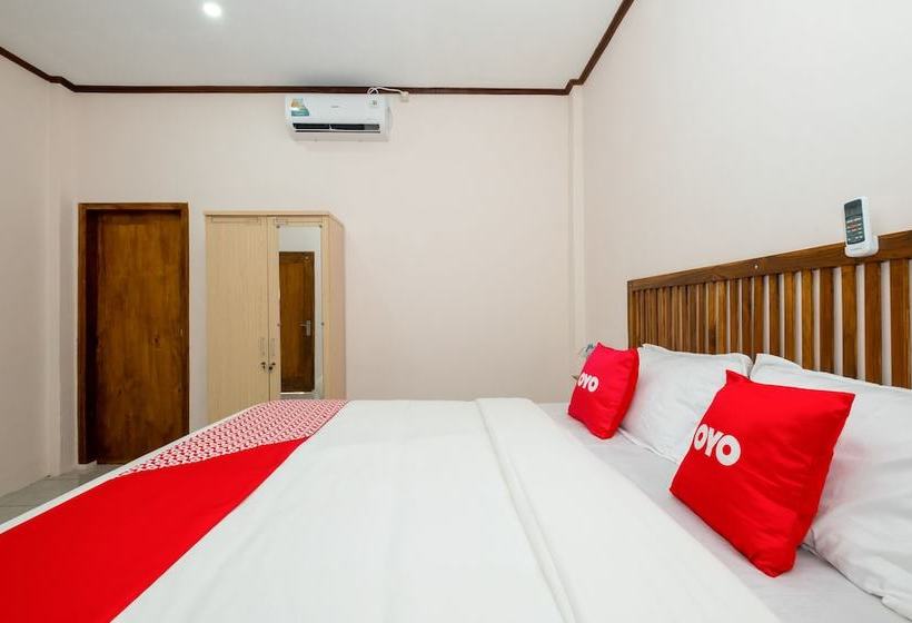 호텔 Jeri Homestay By Oyo Rooms