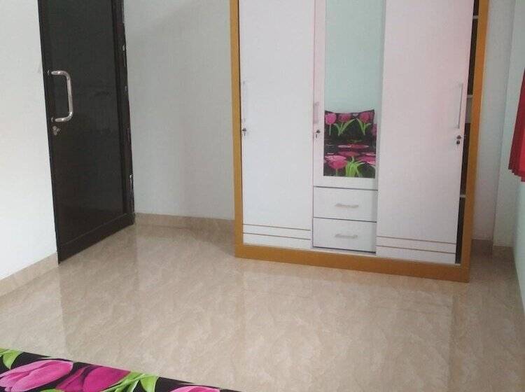 پانسیون Almira Homestay