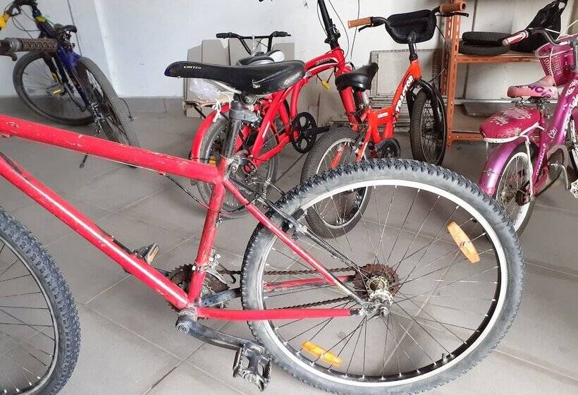 پانسیون Almira Homestay