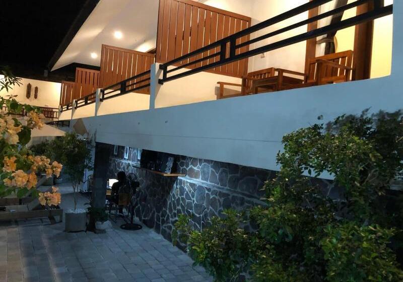 پانسیون Derose Guest House