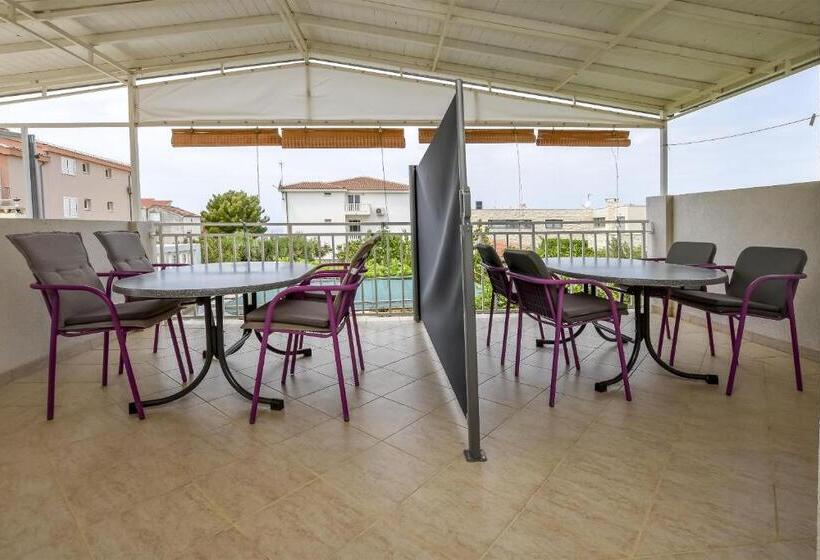 Apartment Kucinic