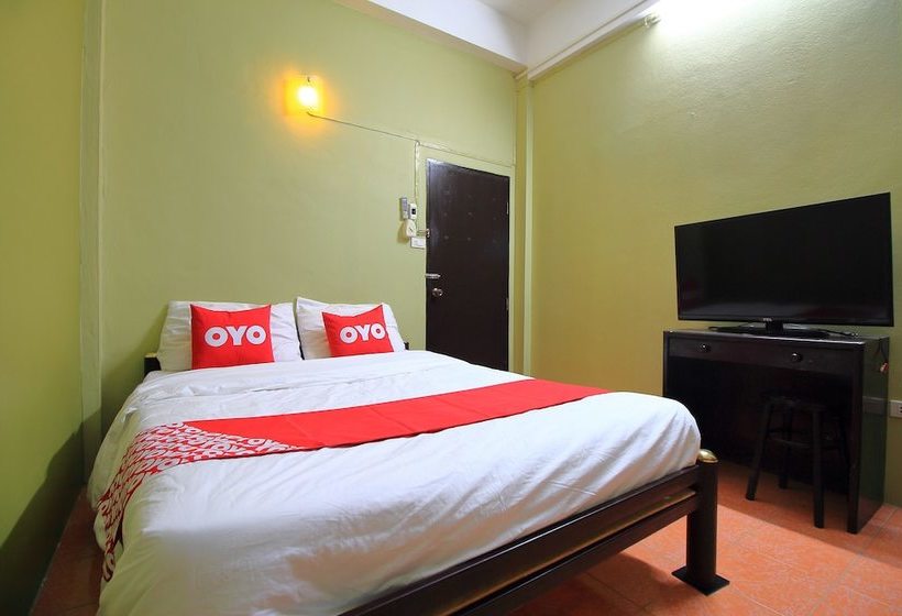 호텔 Baan Kesmanee By Oyo Rooms