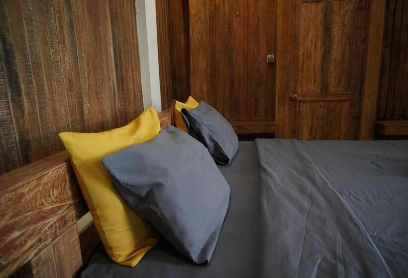 هتل Kushak Bungalow Gili Trawangan