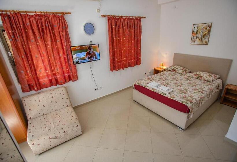 پانسیون Apartments Mary