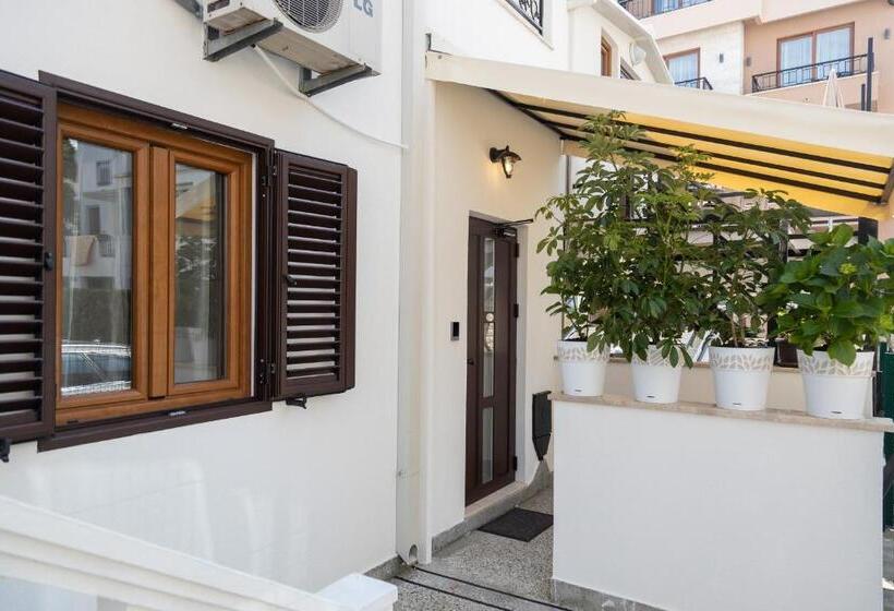 پانسیون Apartments Mary