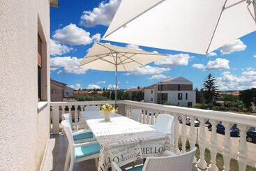 Apartment Dragana 1490