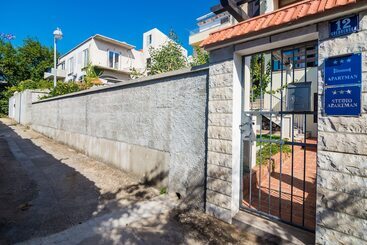 Apartments Kristić