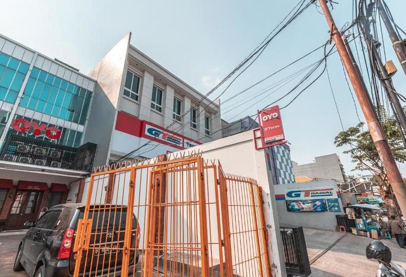 Hotel Oyo 2082 D  Teras