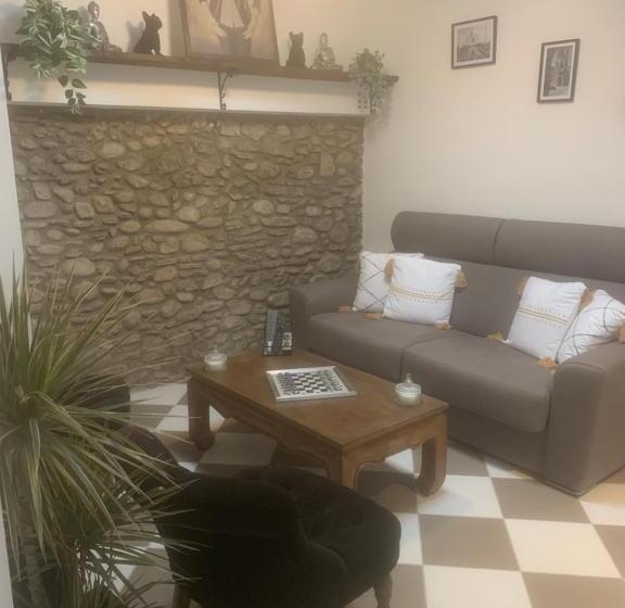 پانسیون Guesthouse La Villae