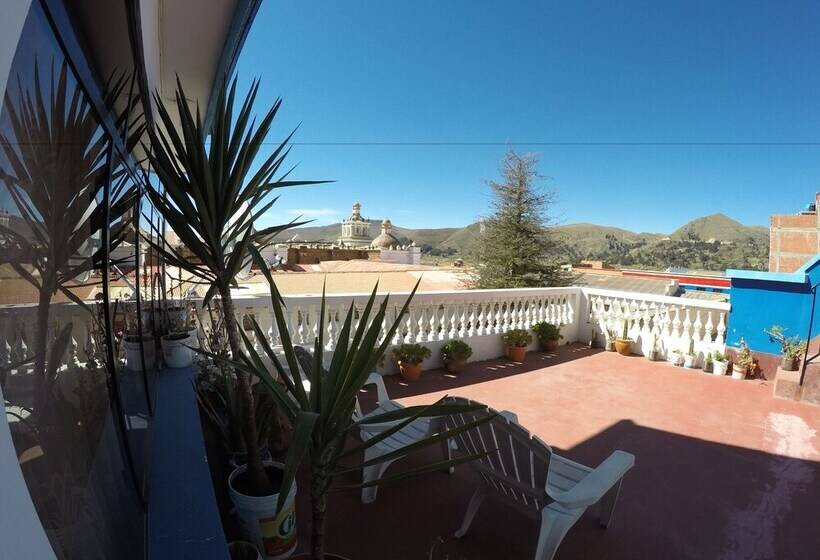 هاستل Hostal Florencia