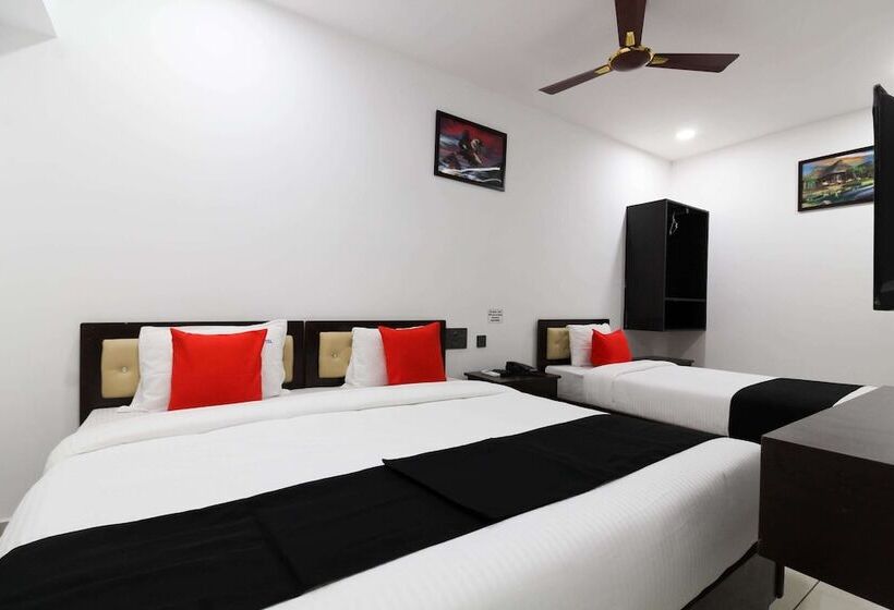 Mythri Hotel Near By Ecil, As Rao Nagar, Sainikpuri