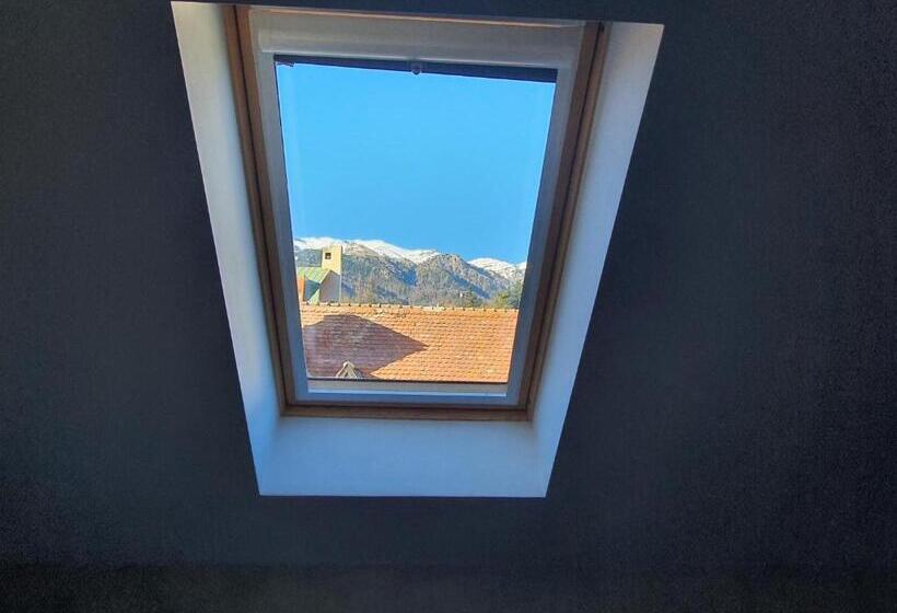 Expecto Apartments