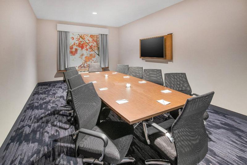 هتل Fairfield Inn & Suites Columbus New Albany