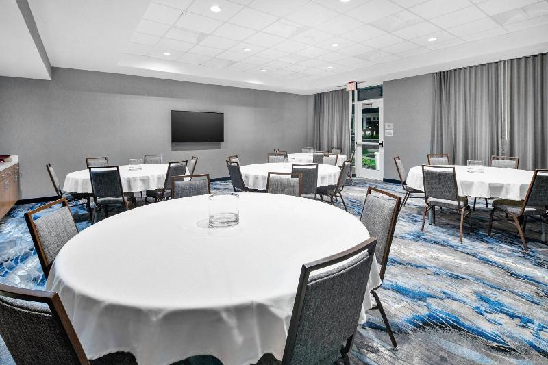 هتل Fairfield Inn & Suites Columbus New Albany