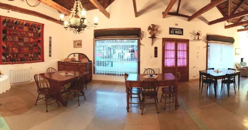 هتل Las Tejuelas   B&b Patagónico