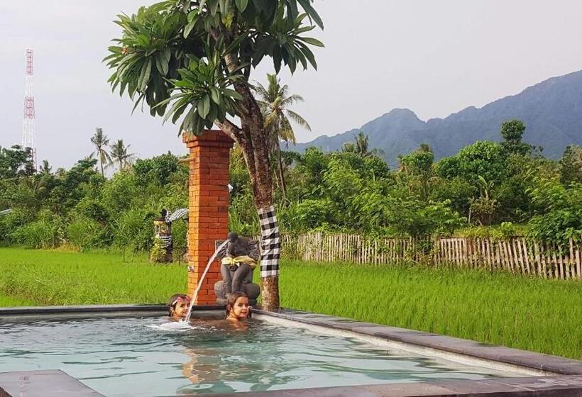 Отель Umma Bali Menjangan Retreat