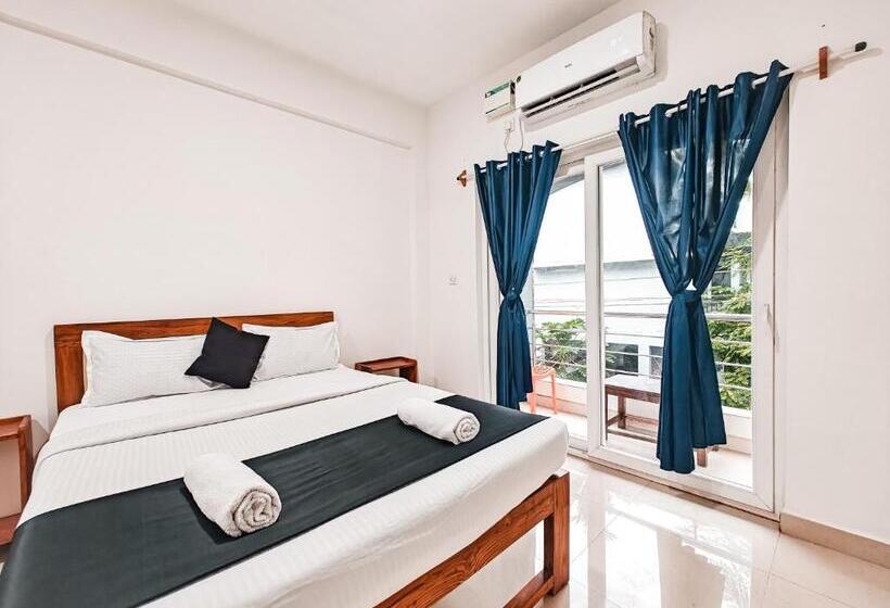 هتل Vibes Inn