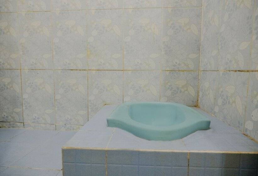 בית מלון כפרי Spot On 2417 Melati Residence