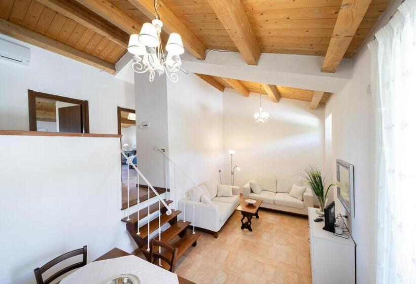 فندق Agriturismo Podere Coldifico