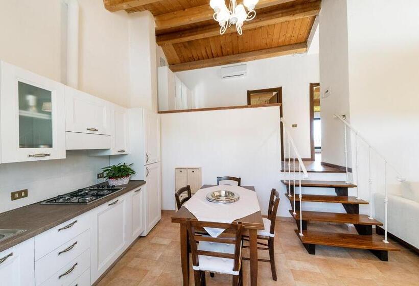 فندق Agriturismo Podere Coldifico