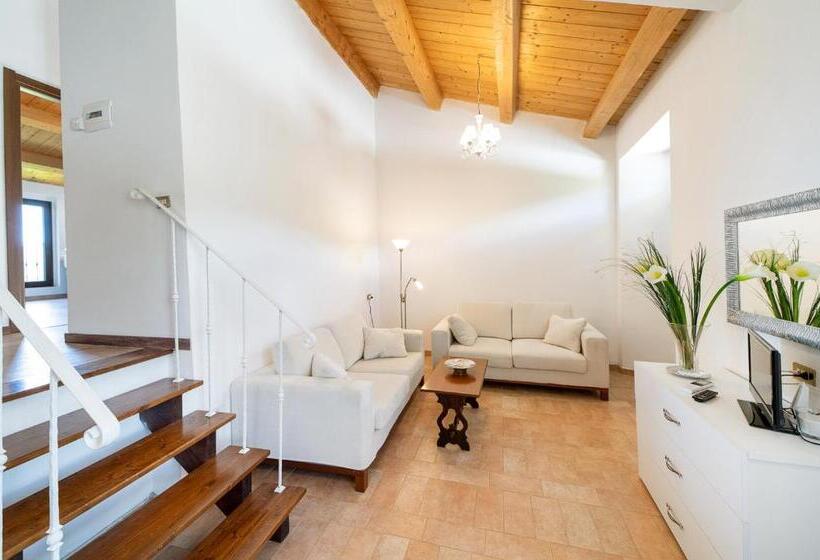 فندق Agriturismo Podere Coldifico