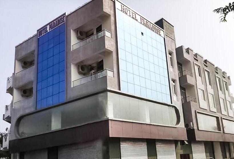 فندق Oyo 61373  Paradise