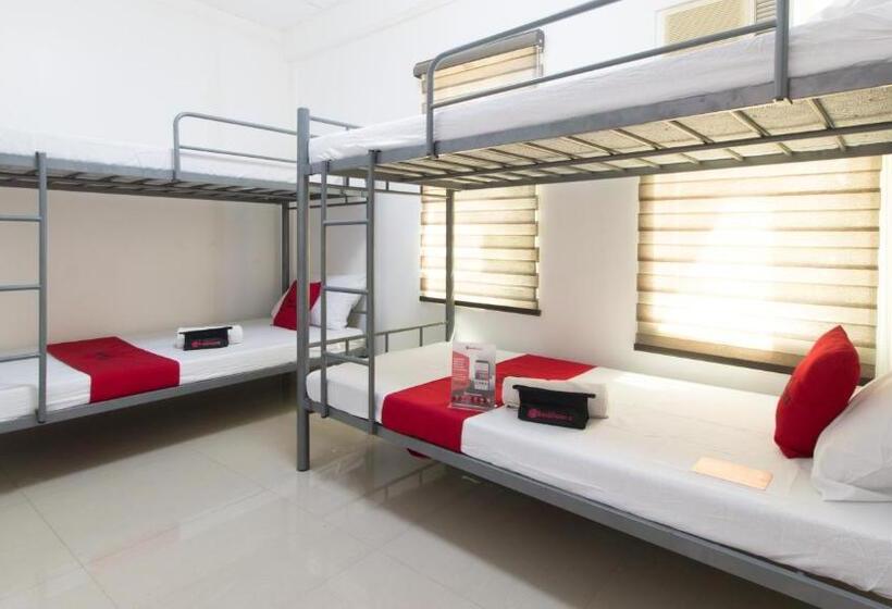 هتل Reddoorz At Teofila Lodge