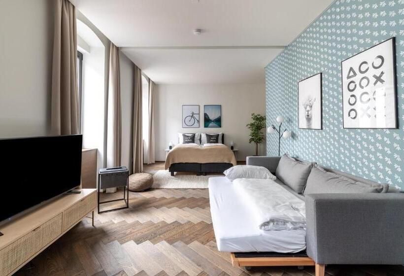 Limehome Linz Schillerstraße