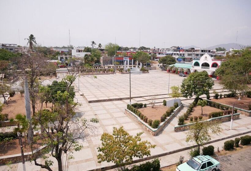 Madre Tierra Hotel & Coworking & Hostal