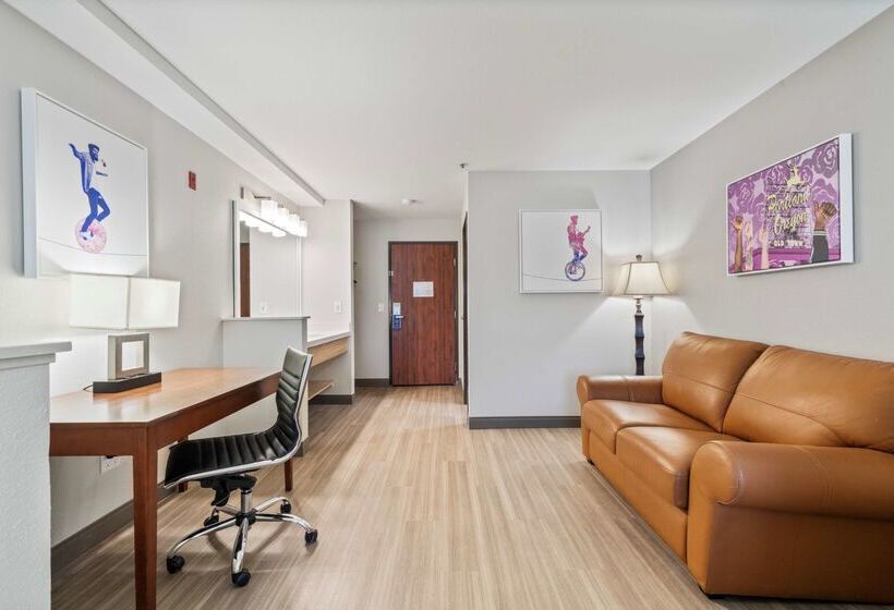 Best Western Lake Oswego Hotel & Suites