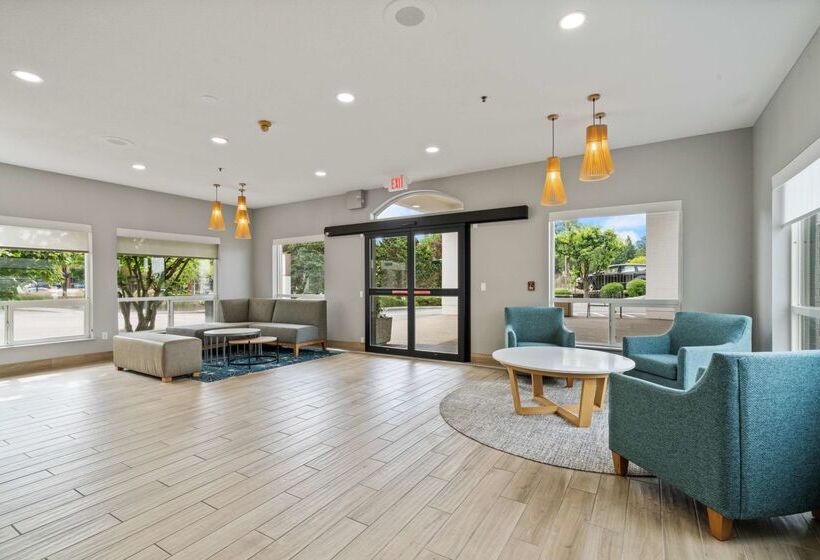 Best Western Lake Oswego Hotel & Suites