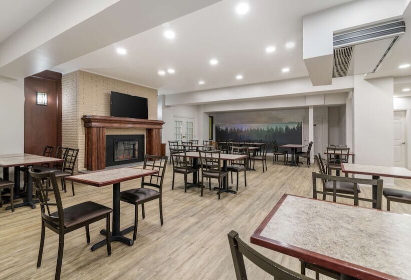 هتل Best Western Plus Brunswick Bath