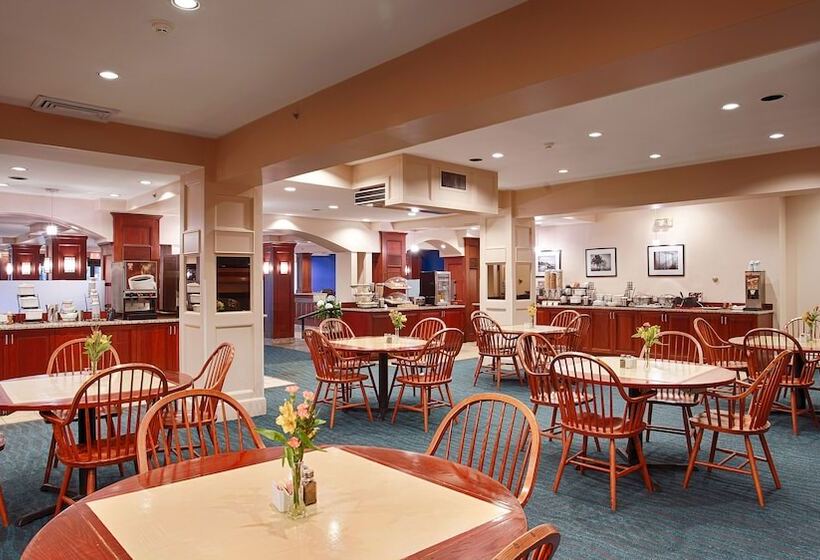 هتل Best Western Plus Brunswick Bath