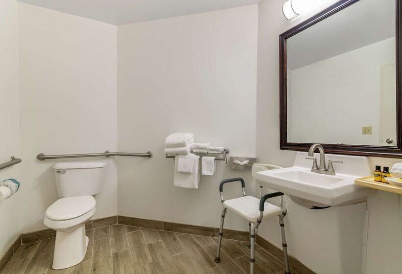 هتل Best Western Plus Brunswick Bath