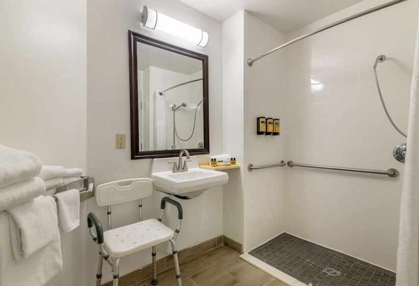هتل Best Western Plus Brunswick Bath