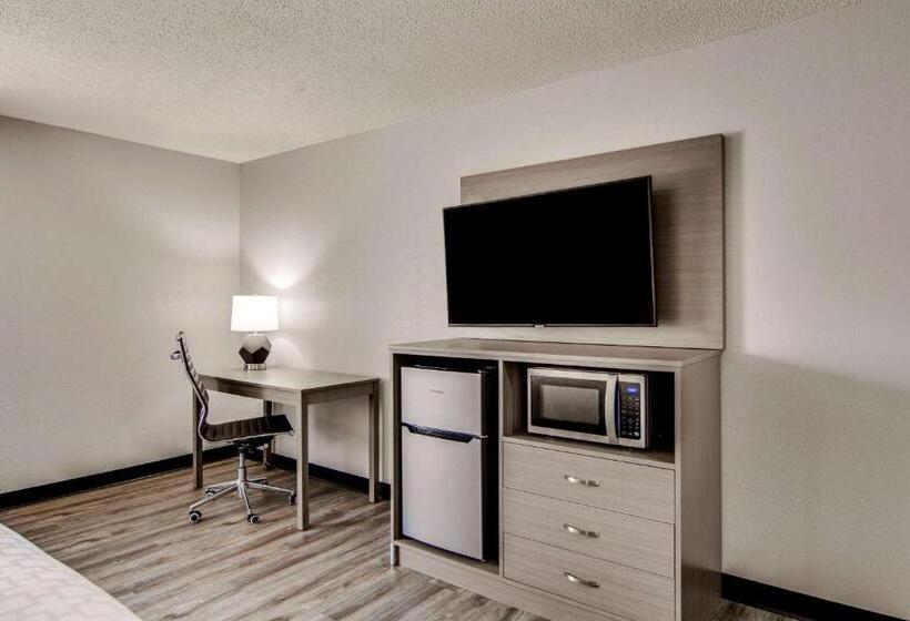 酒店 Clarion Pointe On The Lake Clarksvillesouth Hill West