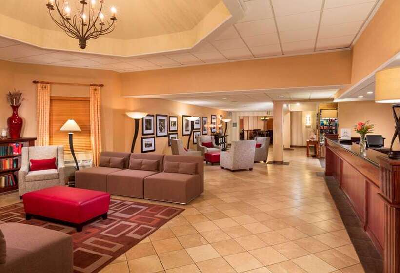 Doubletree By Hilton Hotel Vancouver