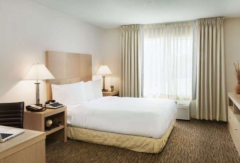 Hotel Doubletree By Hilton Vancouver