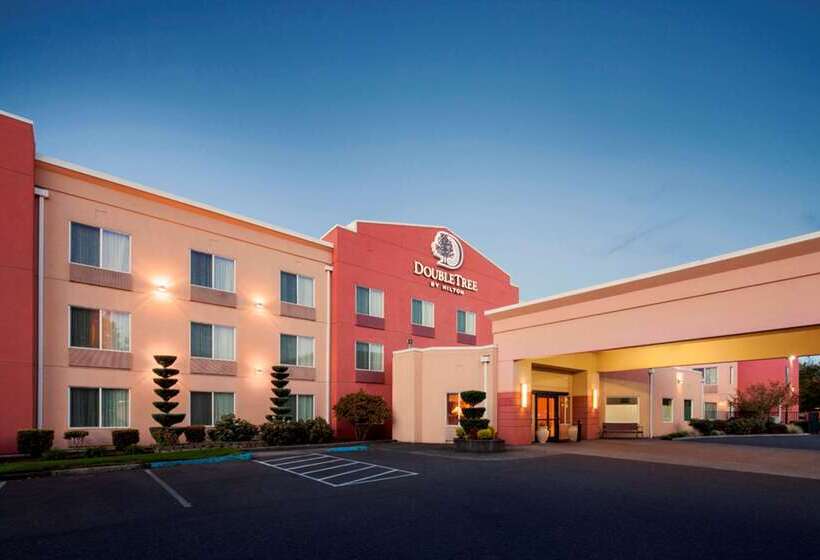 Doubletree By Hilton Hotel Vancouver