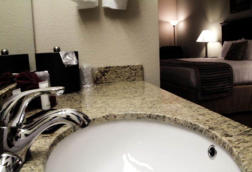 فندق Grand View Inn & Suites