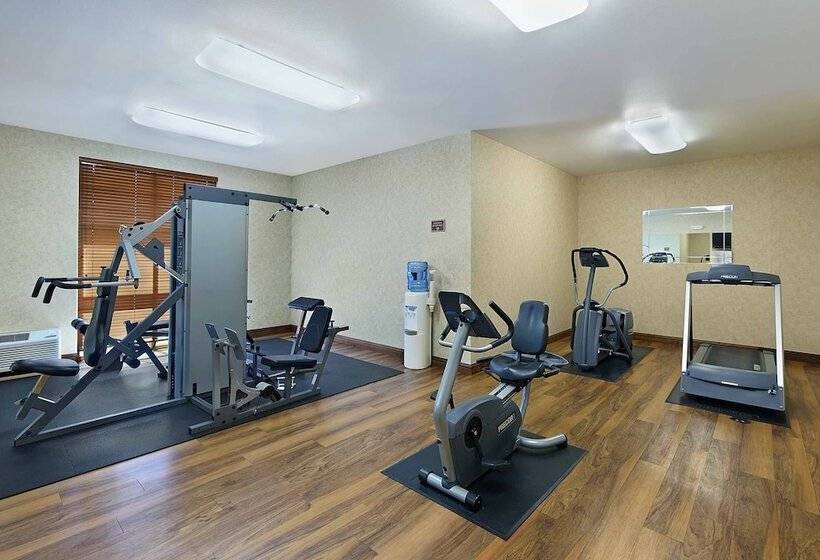 هتل Oxford Suites Yakima