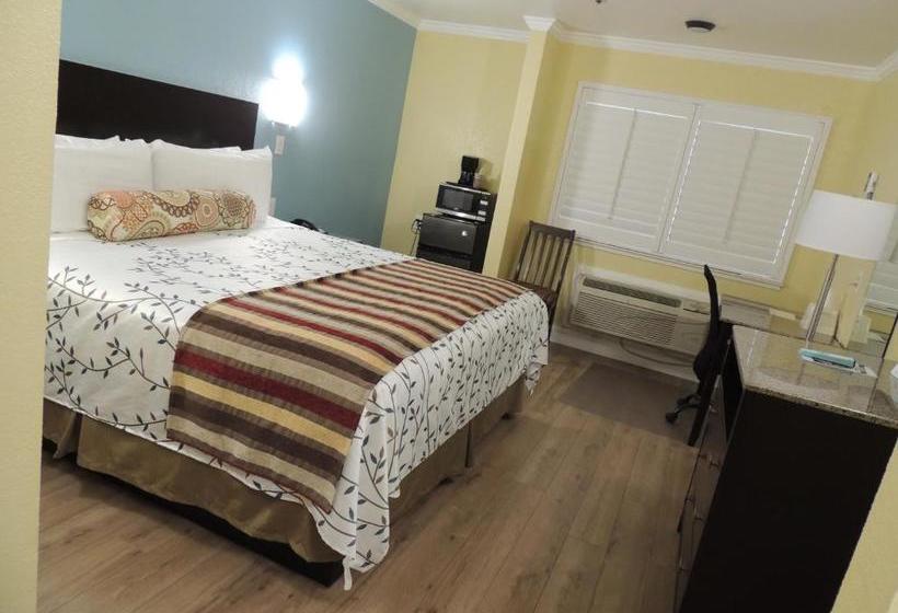 هتل Pacific Inn Redwood City