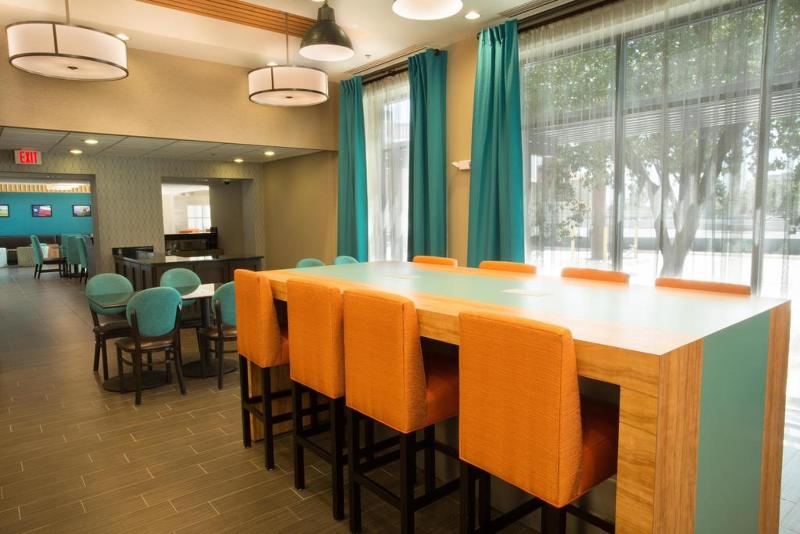 هتل Pear Tree Inn San Antonio Airport