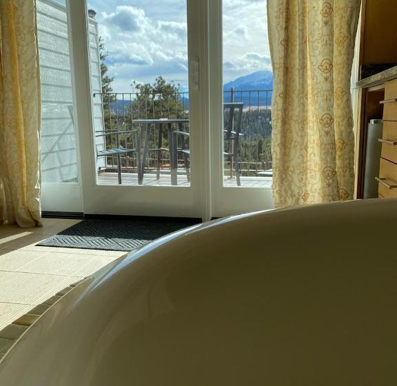 ホテル Pikes Peak Paradise Bed And Breakfast