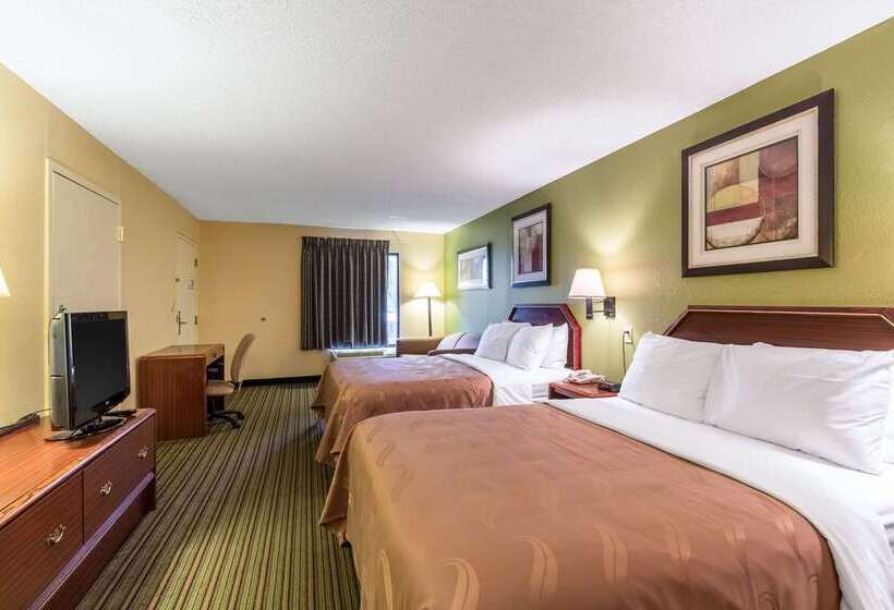 هتل Quality Inn