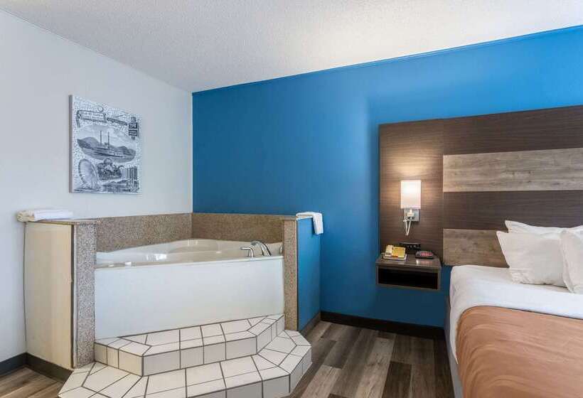 هتل Quality Inn Branson On The Strip