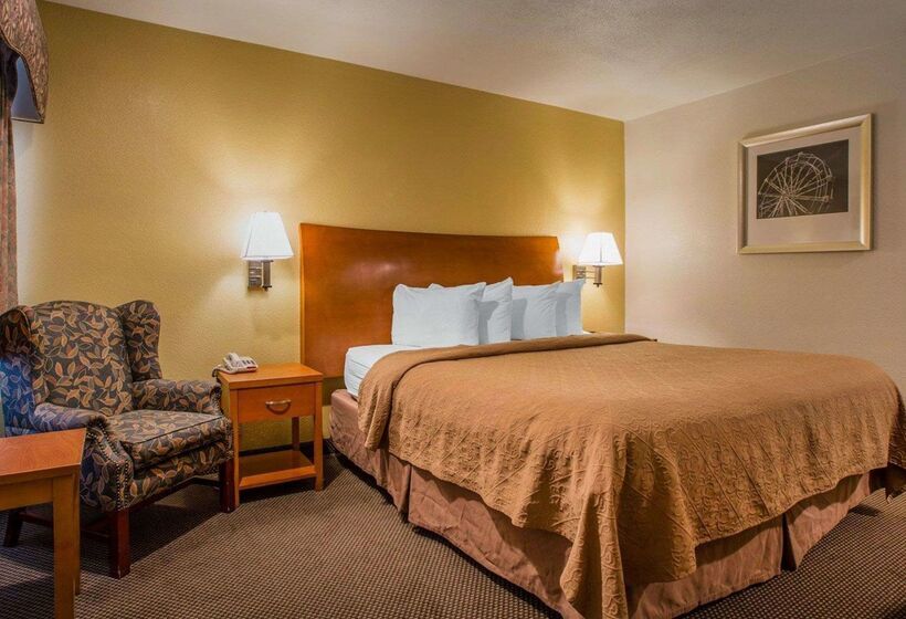 هتل Quality Inn